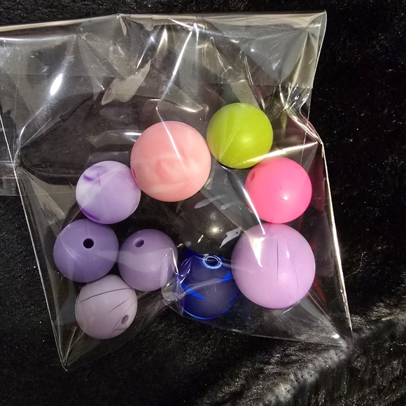 Colorful 4 Bag Bead Set - Picture 6 of 10